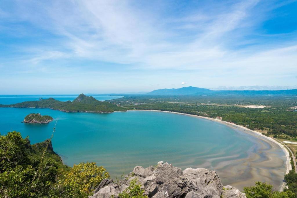 De Hostel Prachuap Khiri Khan Eksteriør bilde