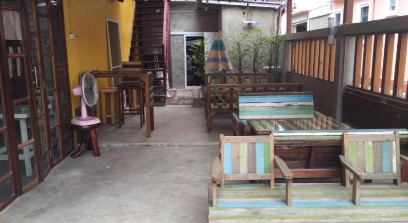 De Hostel Prachuap Khiri Khan Eksteriør bilde
